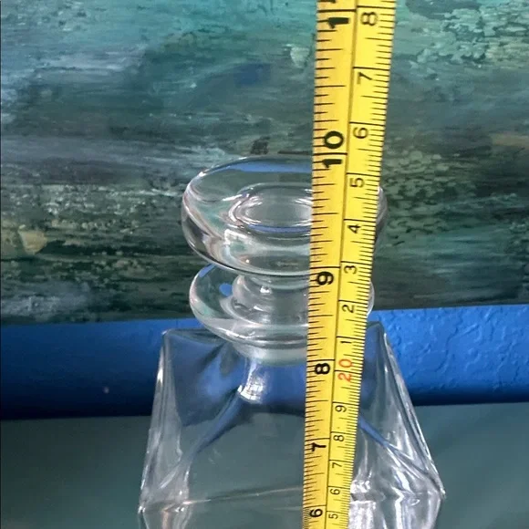Vintage Heavy Clear Crystal Decanter - Picture 4 of 7